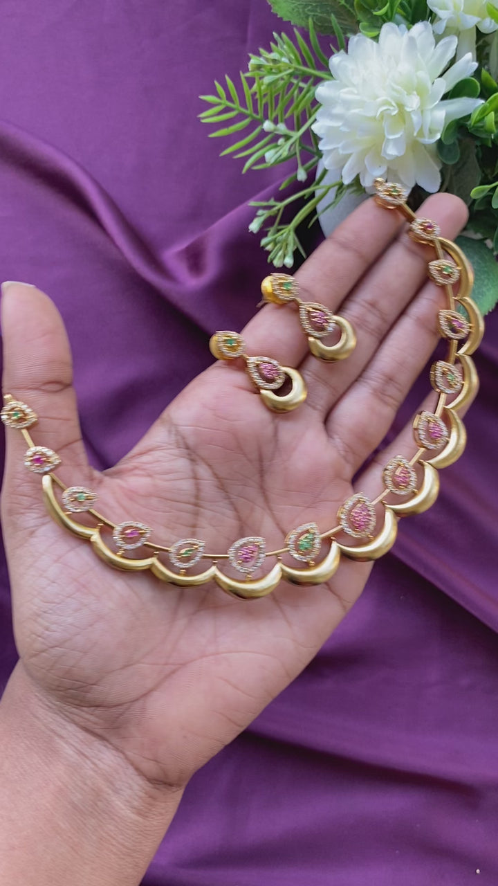 AD Stone Multistone Wave Choker