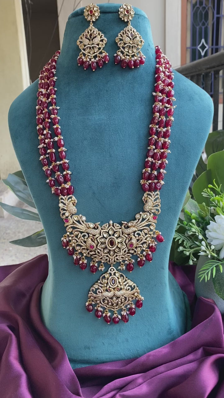 Elizabeth Victorian AD Haram - Maroon