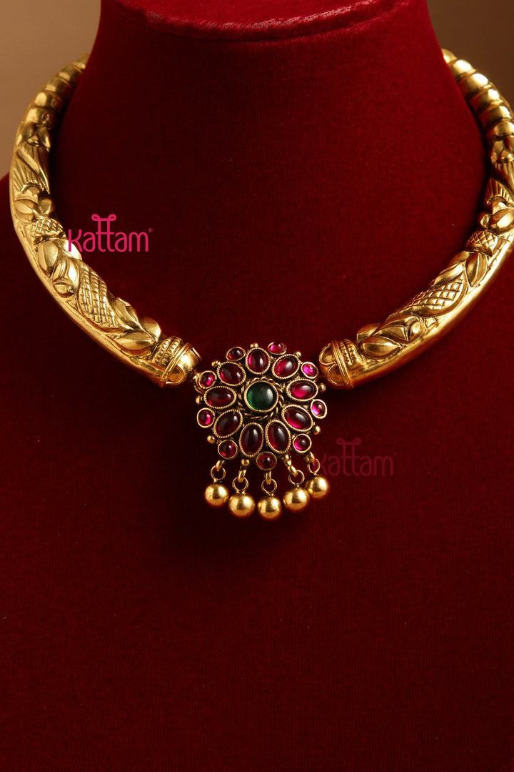 Raghavi Handcrafted Hasli Choker - Design 1 - N2890