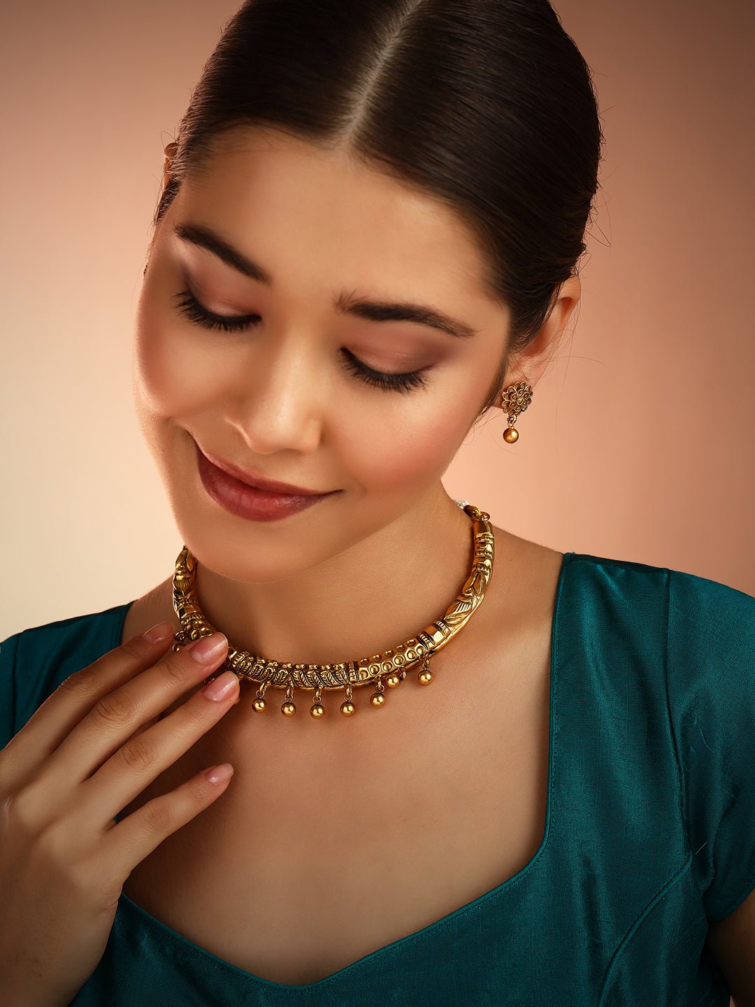 Rahini Handcrafted Hasli Choker Set - Design 7 - N3396
