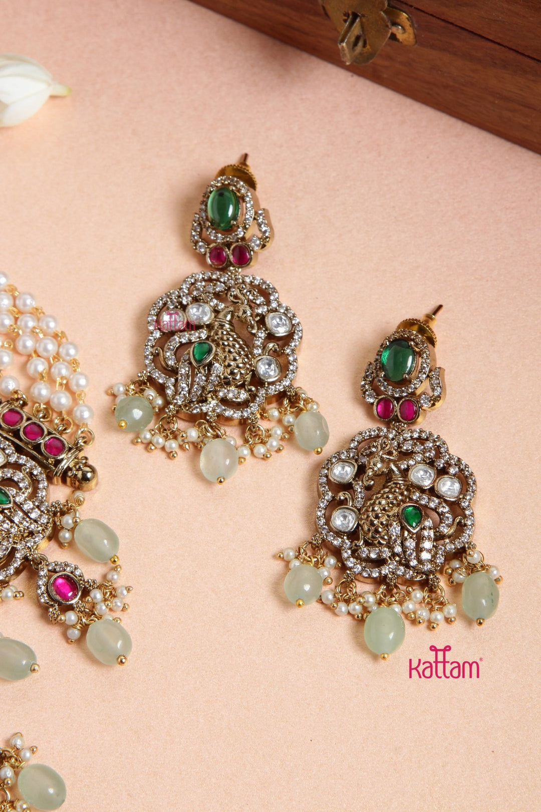 Rani - Victorian Pearl Jadau Choker - N6128