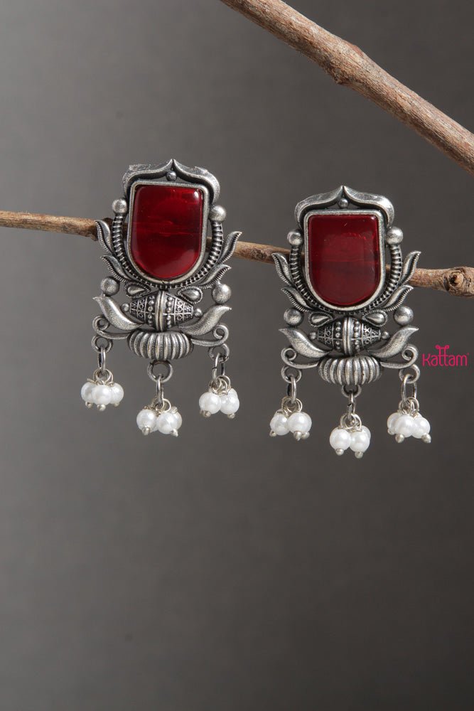 Red Victoria Silver Earrings - E342