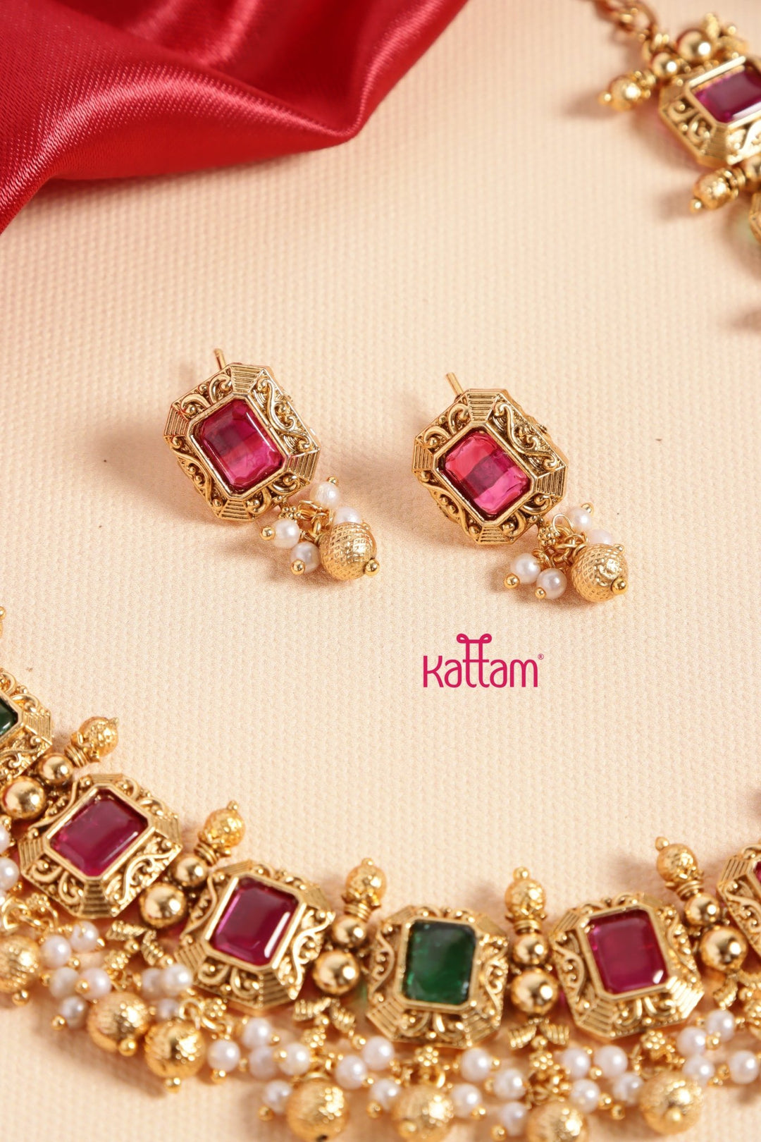 Reshma Stone Block Choker - N3433