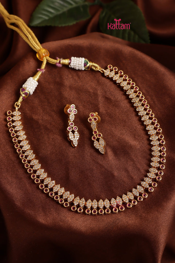 Riona - AD Ruby Choker - N5180