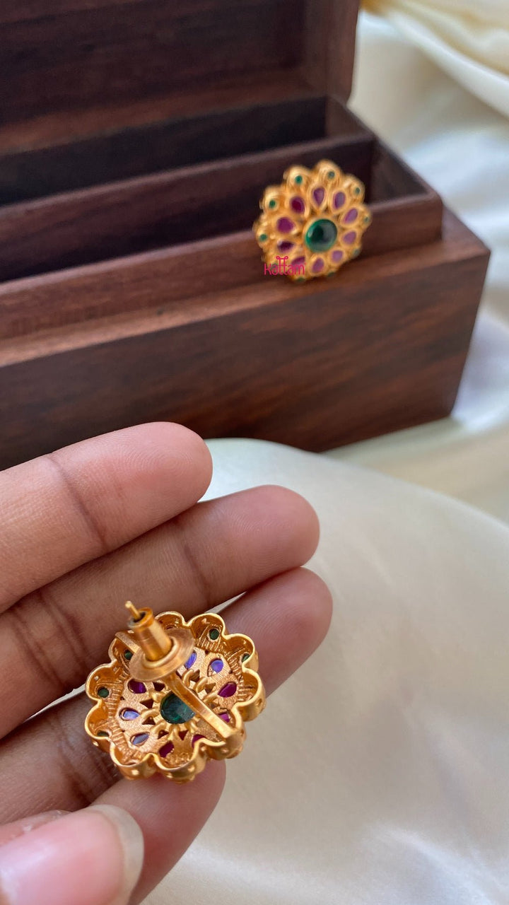 Round Stone Earring - E090