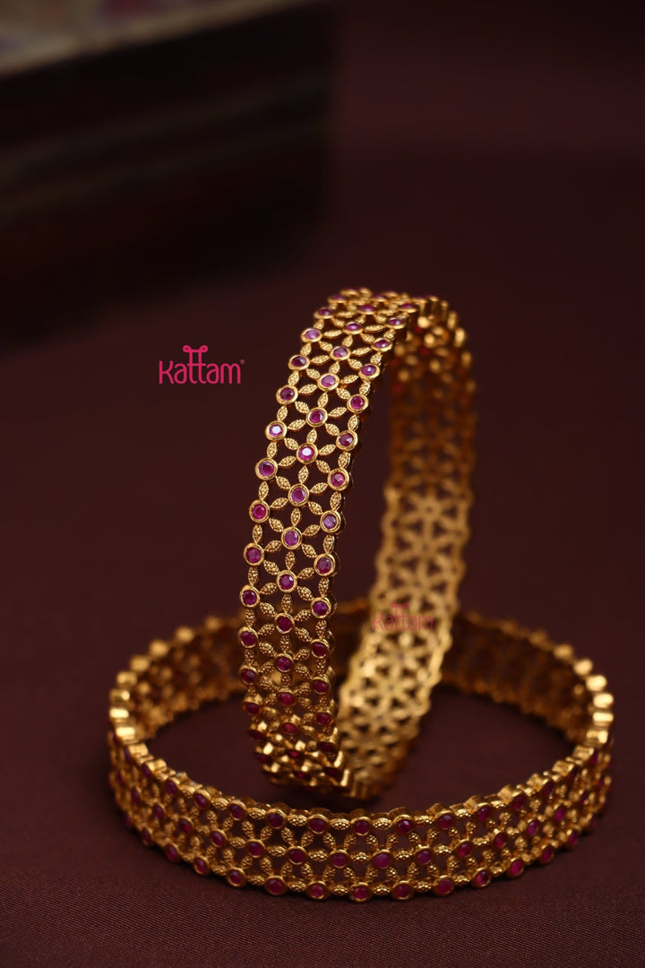 Ruby Flower Bold Bangle - B570 - V4