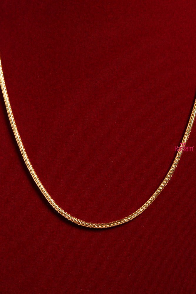 Ruby Green Spiral Mogappu Chain - N1511