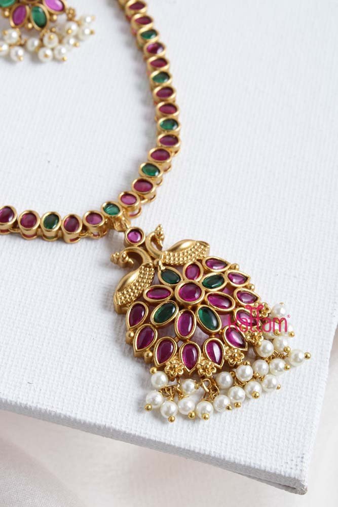 Ruby Green Stone Peacock Attigai - N2316