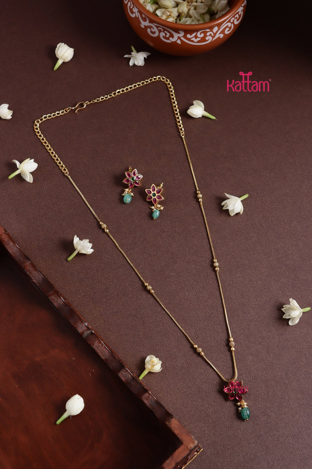 Rubygreen Kemp Flower Chain Set - N3806