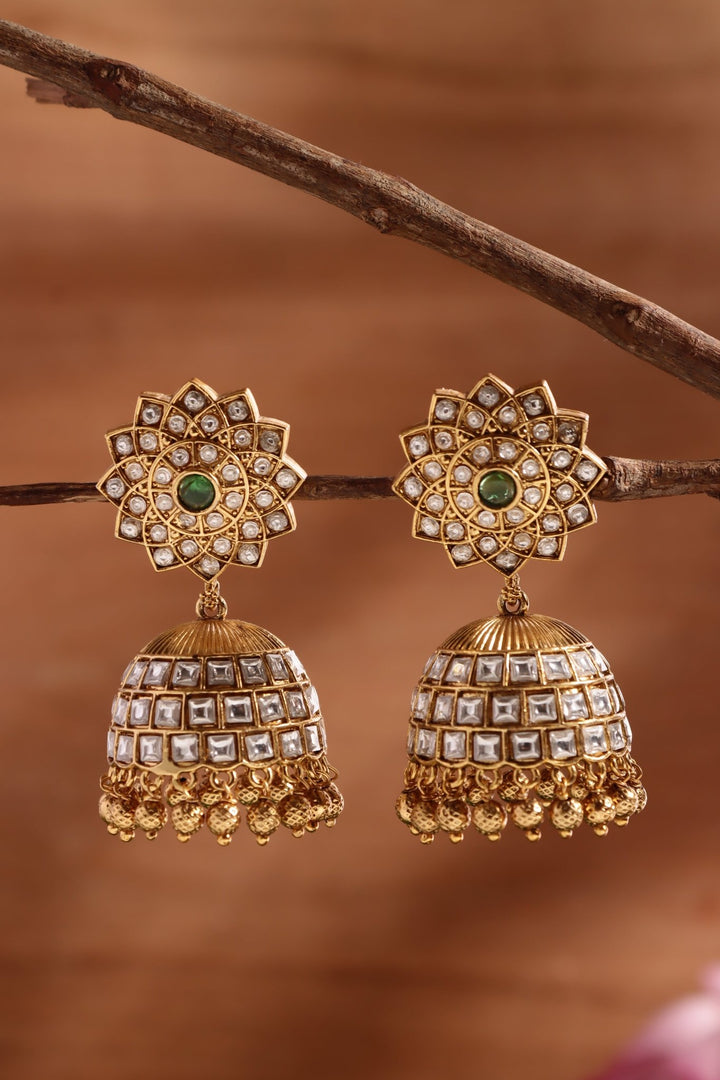 Rukmini - White Flower Kemp Jhumka - E1476