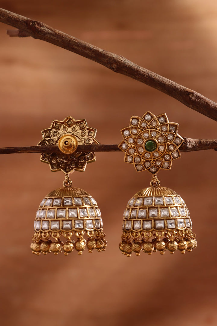 Rukmini - White Flower Kemp Jhumka - E1476