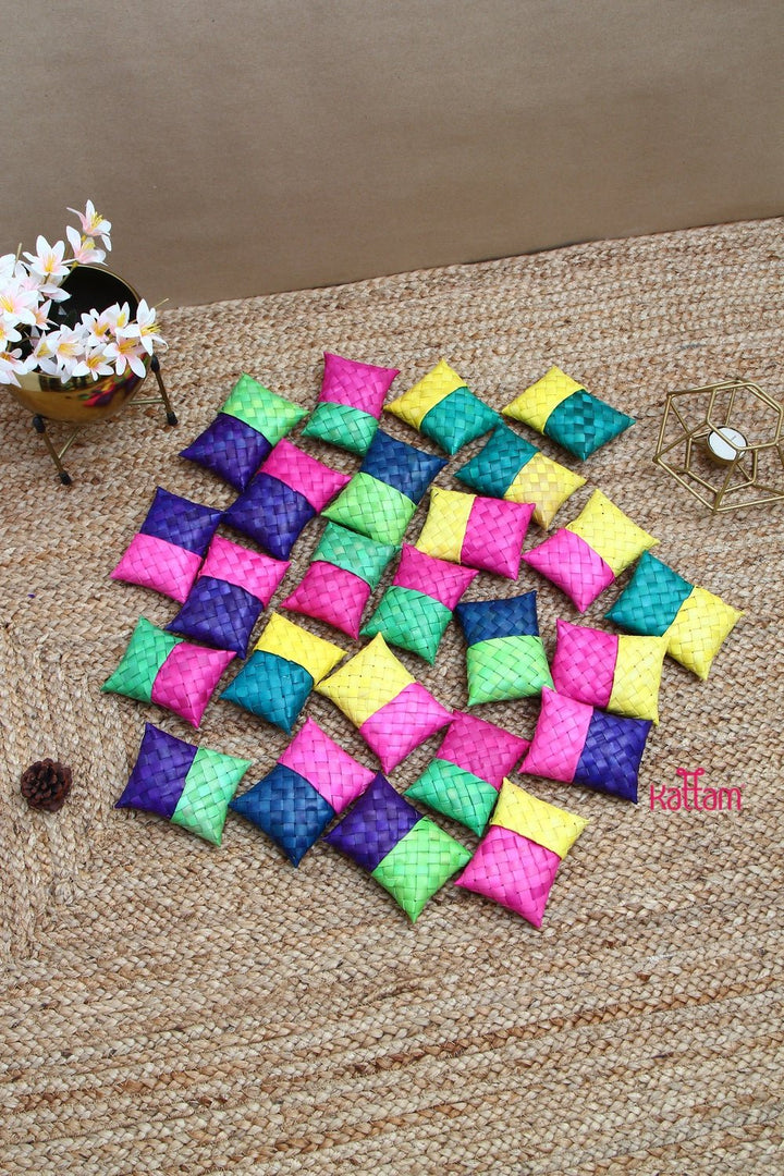Set of 25 - Handmade Palm Leaf Coin Pouch - RG1