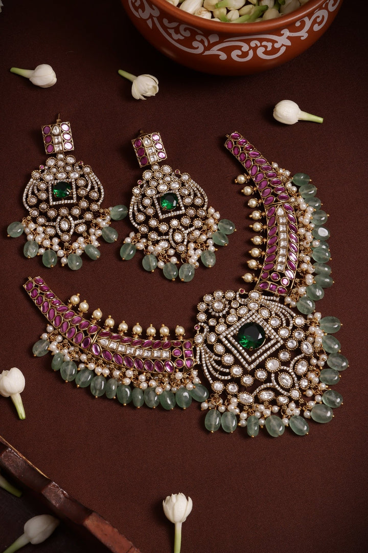 Shanvi - Halsi Choker - N5402