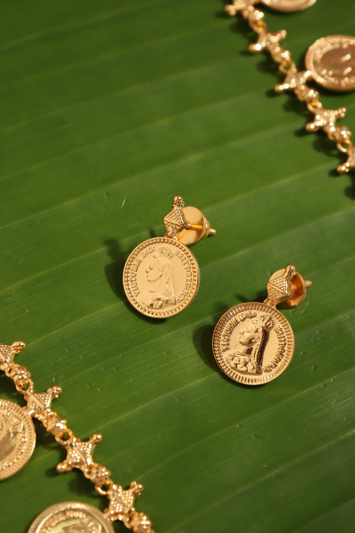 Sharika - Victorian Queen Coin Haram - N4073