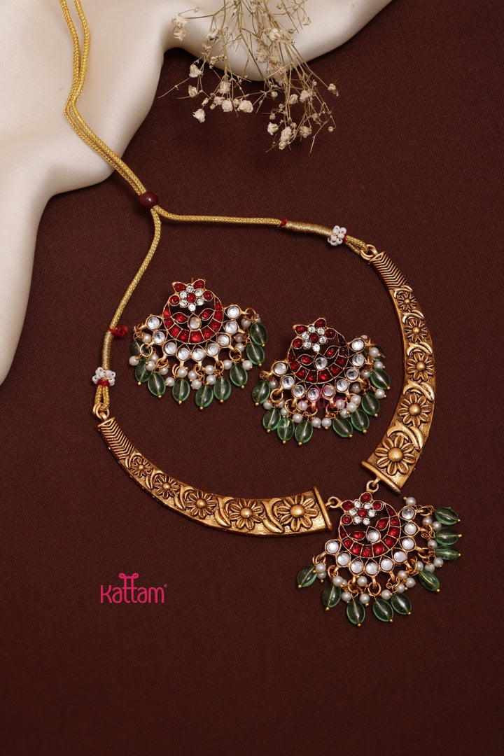 Shenba - Matte Halfmoon Hasli Choker - N3628