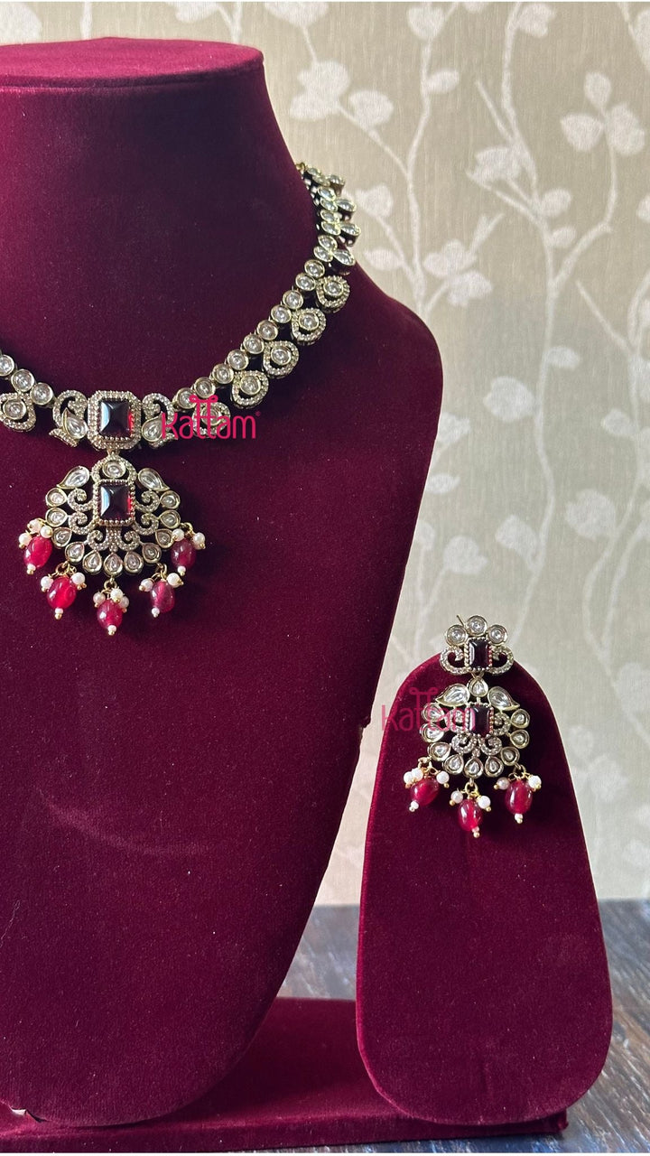 Sherin Victorian Maroon Short Necklace - N5046