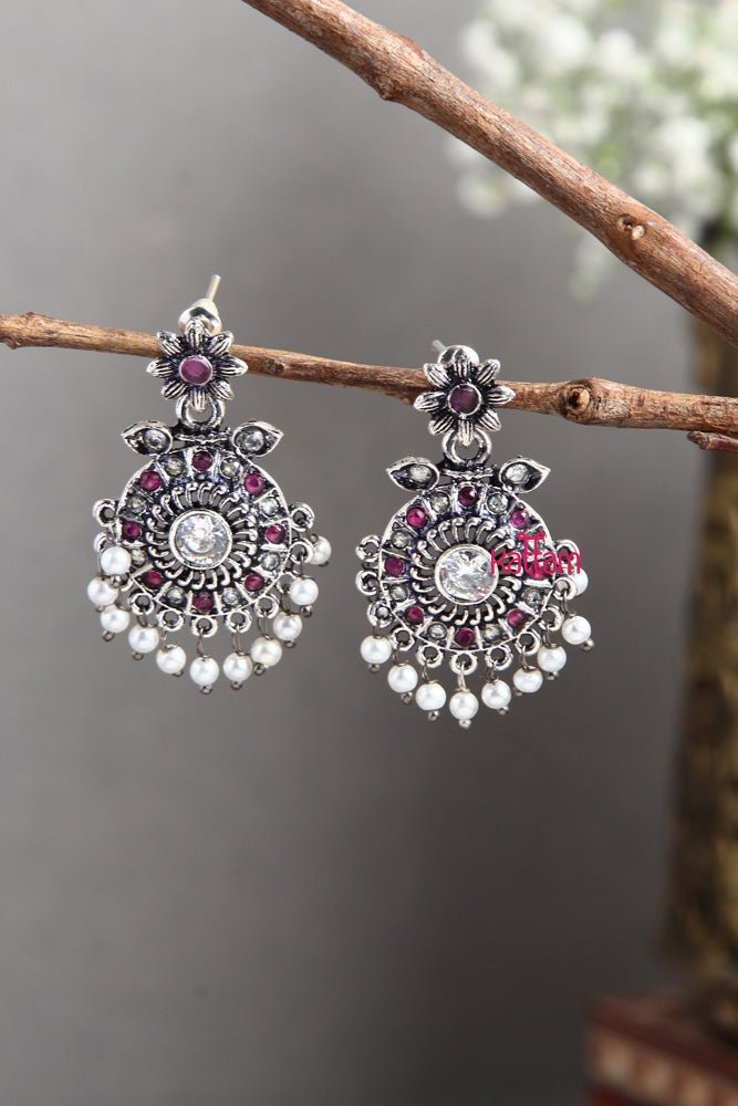 Silver Lookalike Daisy Earring 2 - E405A