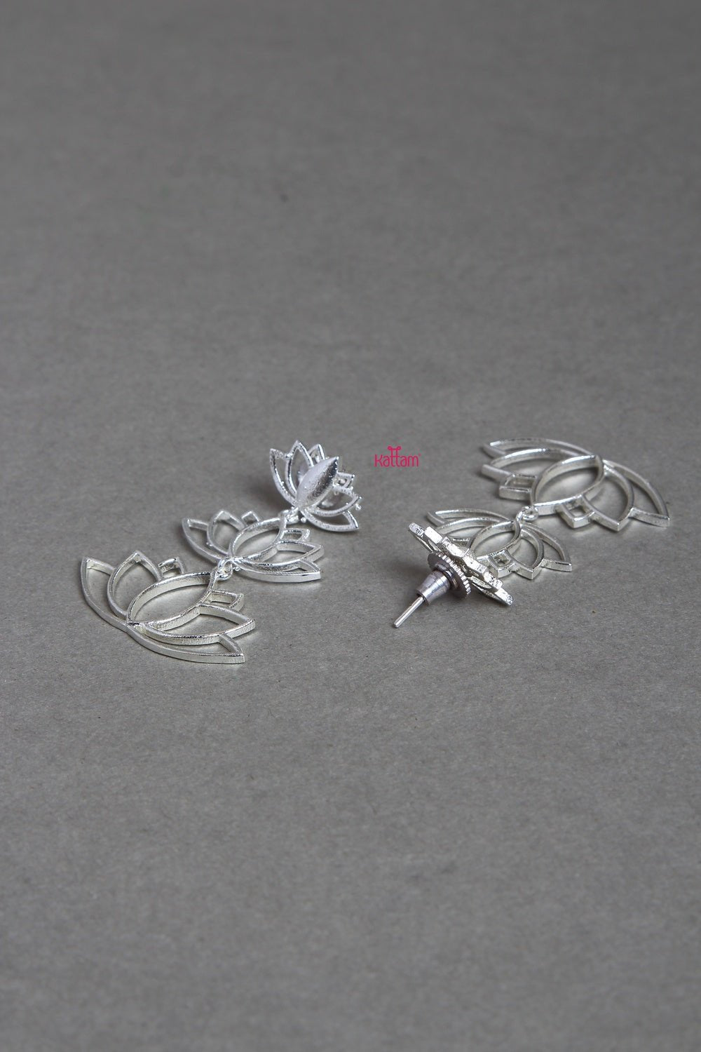 Silver Triple Lotus Earring - E116