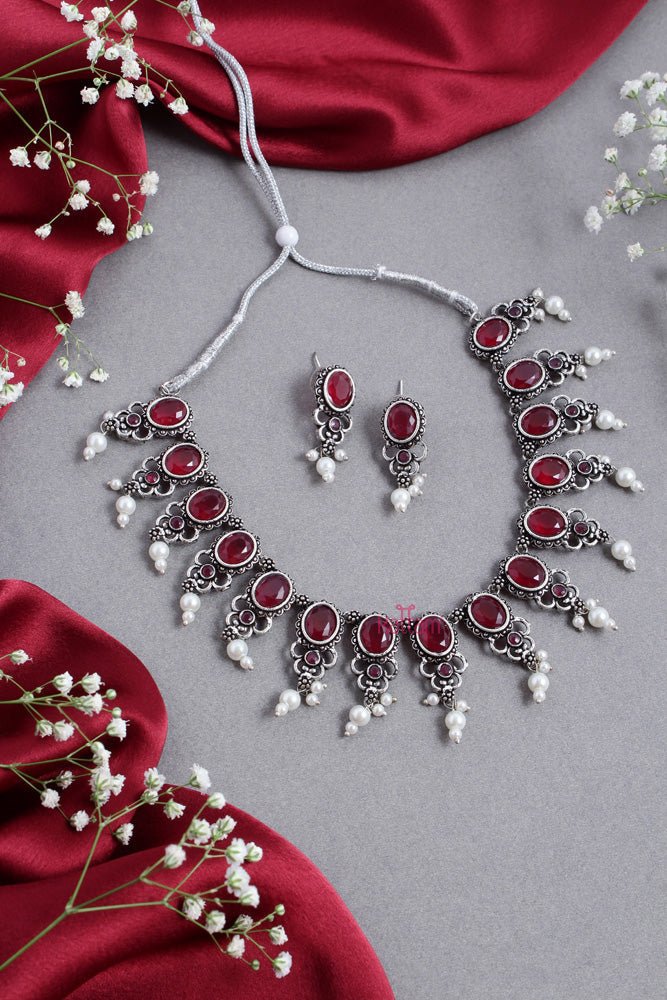 Silvertone Oval Ruby Stone Pearl Choker - N2531