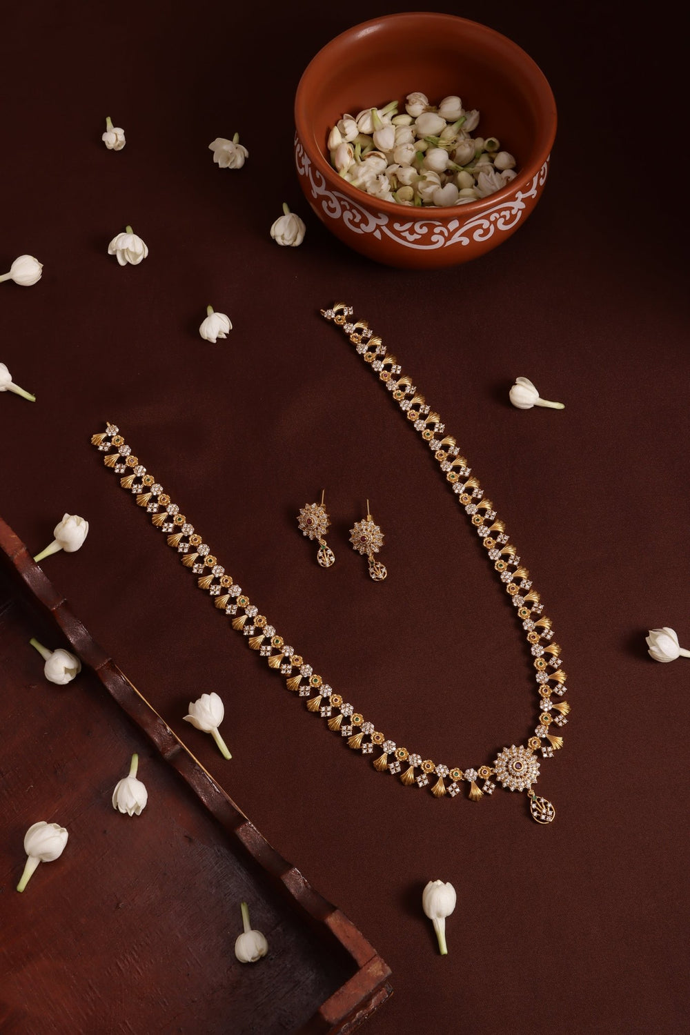 Simple AD Floral Pendant Haram - N4130