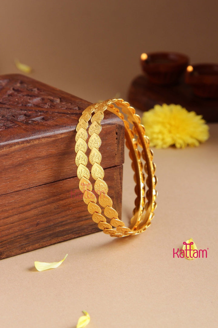 Simple Goddess Goldtone Thilak Bangle - B511