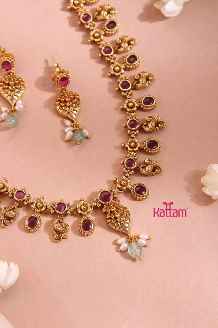 Simple Peacock Ruby Flower Choker - N3282