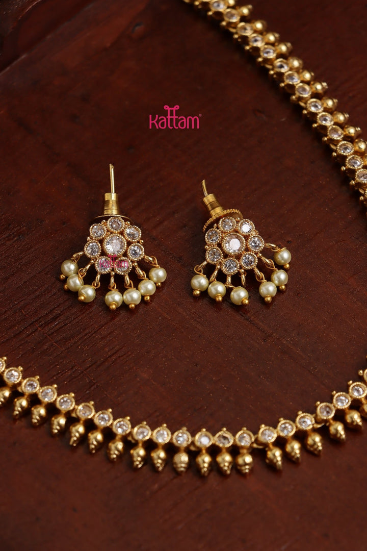 Simple White Stone Choker - N3840