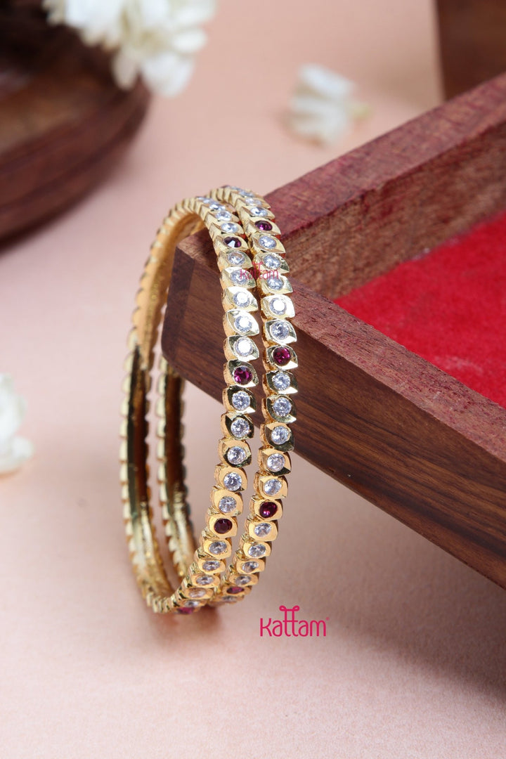 Single Line White &amp; Ruby Stone Gati Bangle - B549 - V4