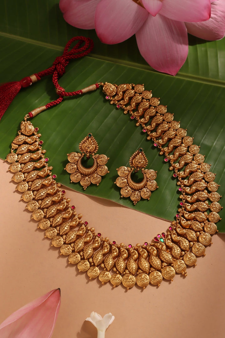 Sowbarnika - Traditional Bridal Haram - N4075