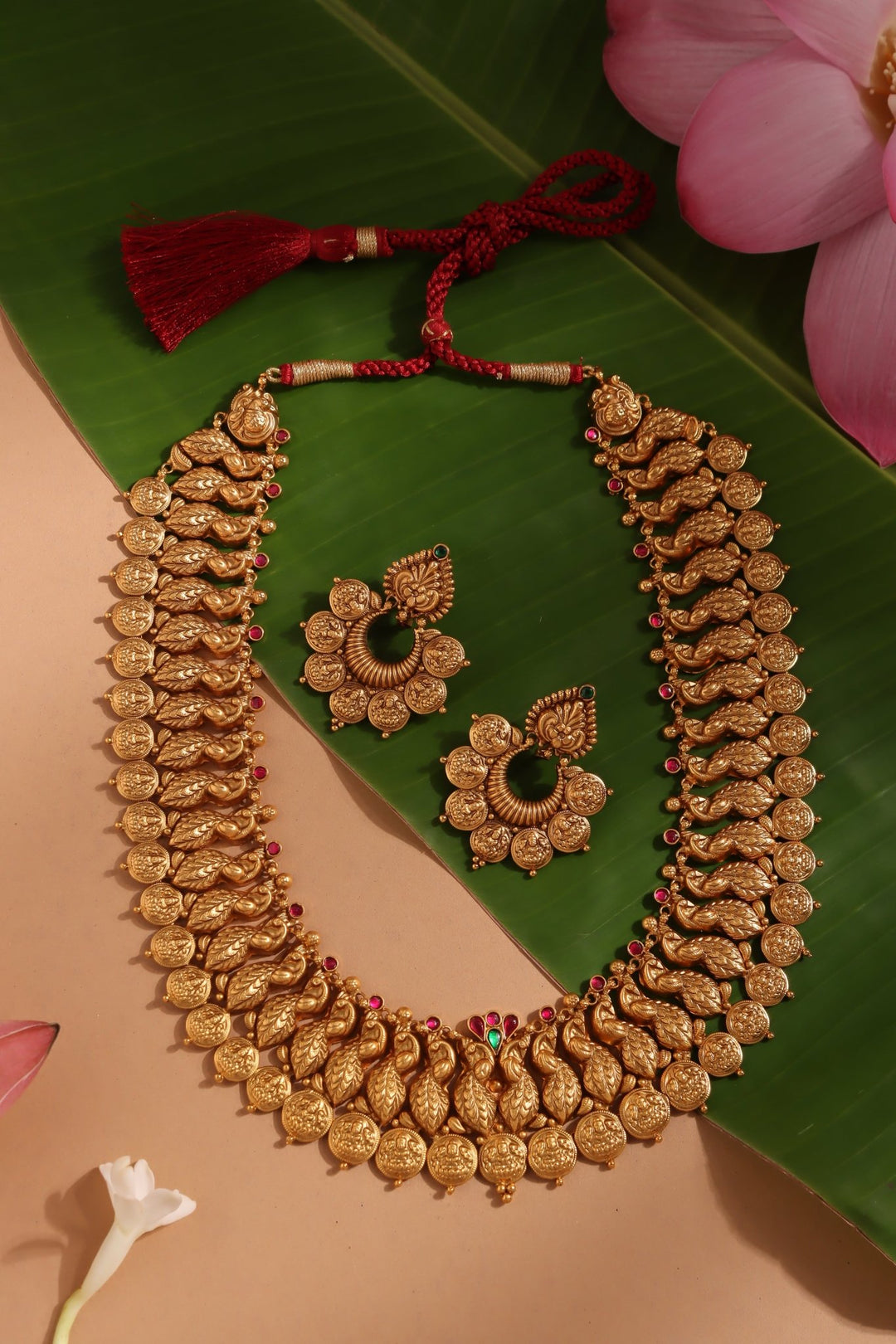 Sowbarnika - Traditional Bridal Haram - N4075