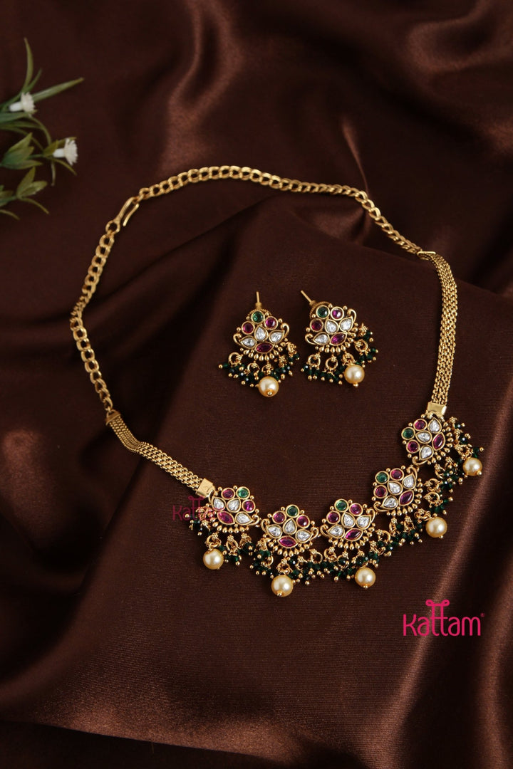 Swagavi Multistone Choker - N3132
