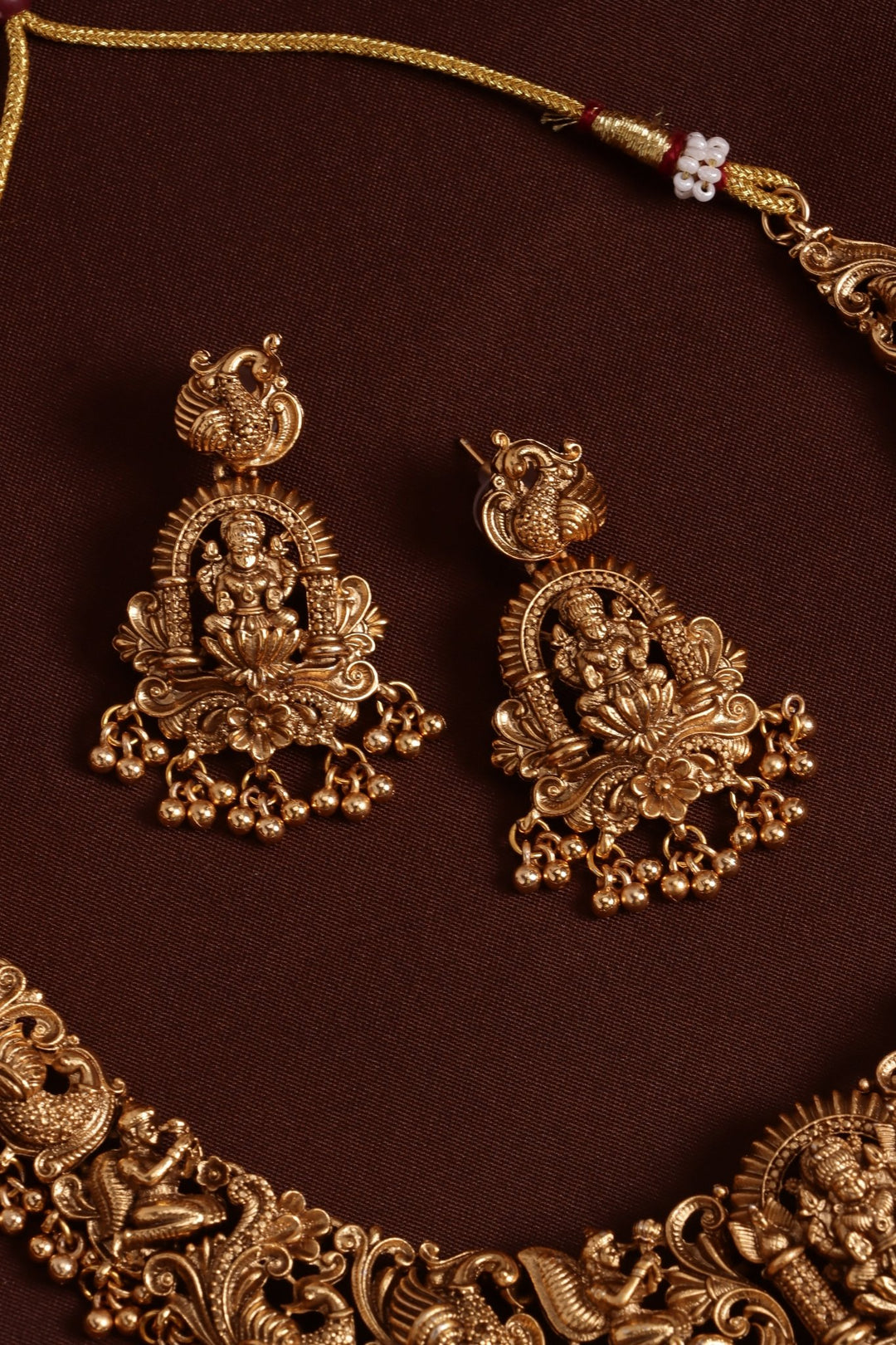 Swastika Semibridal Choker - Gold Trims - N4126