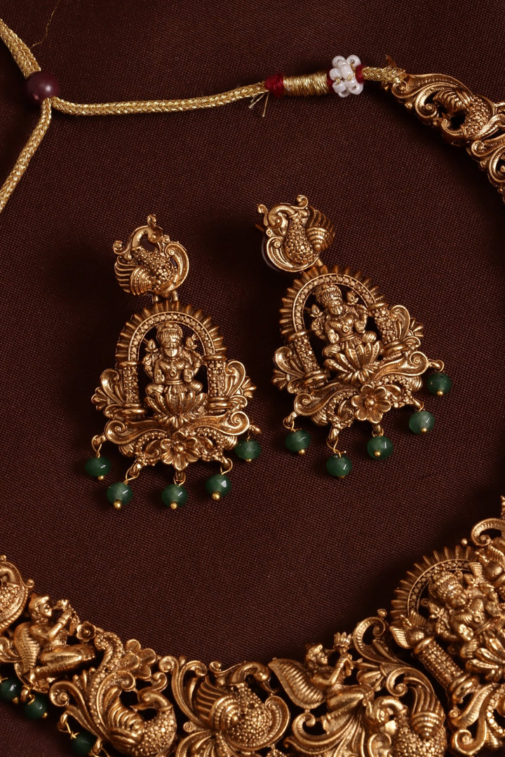 Swastika Semibridal Choker - Green - N4124