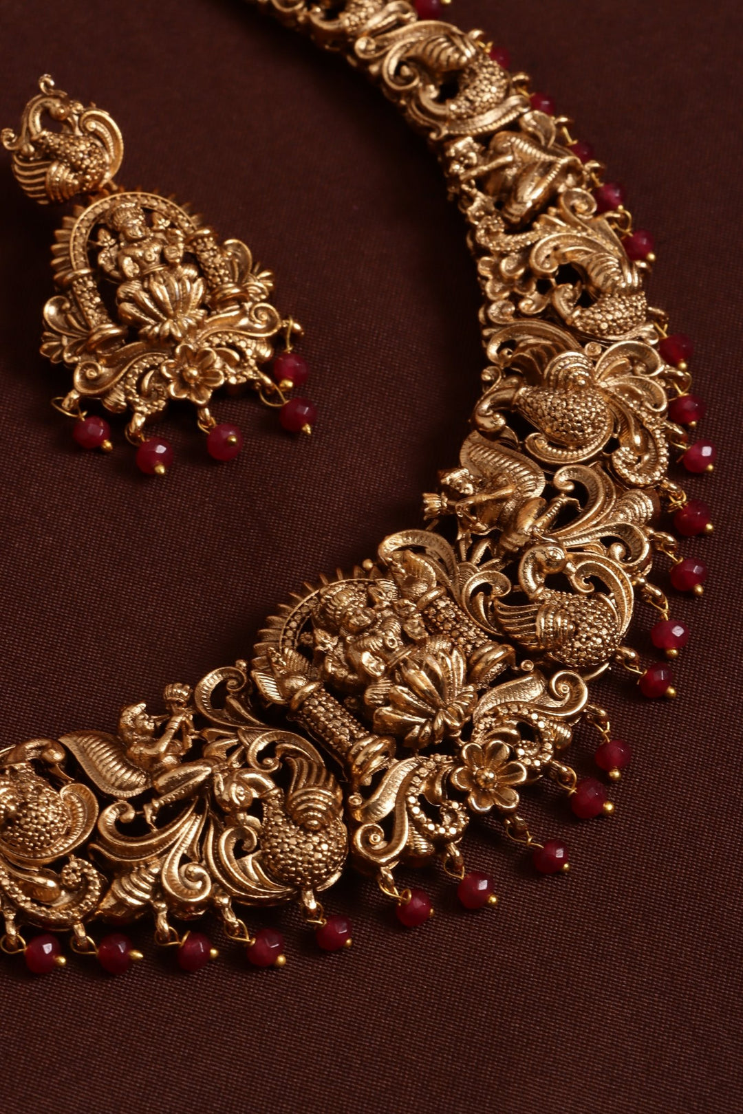 Swastika Semibridal Choker - Maroon - N4123