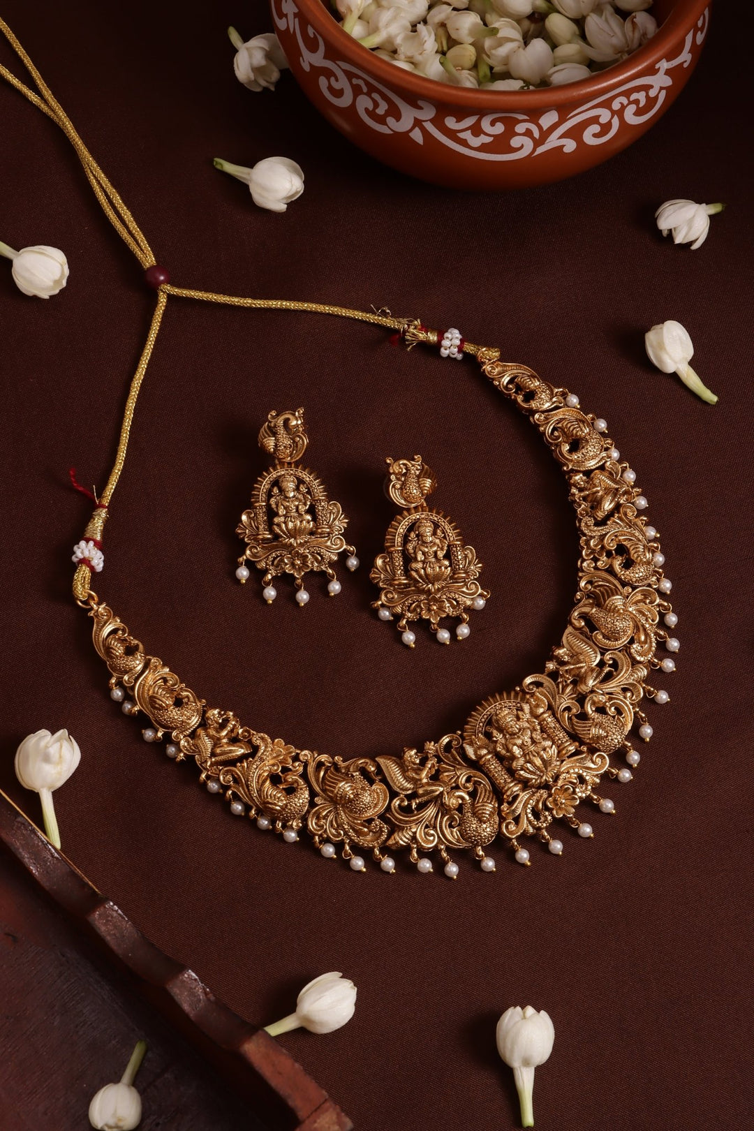 Swastika Semibridal Choker - Pearl - N4125