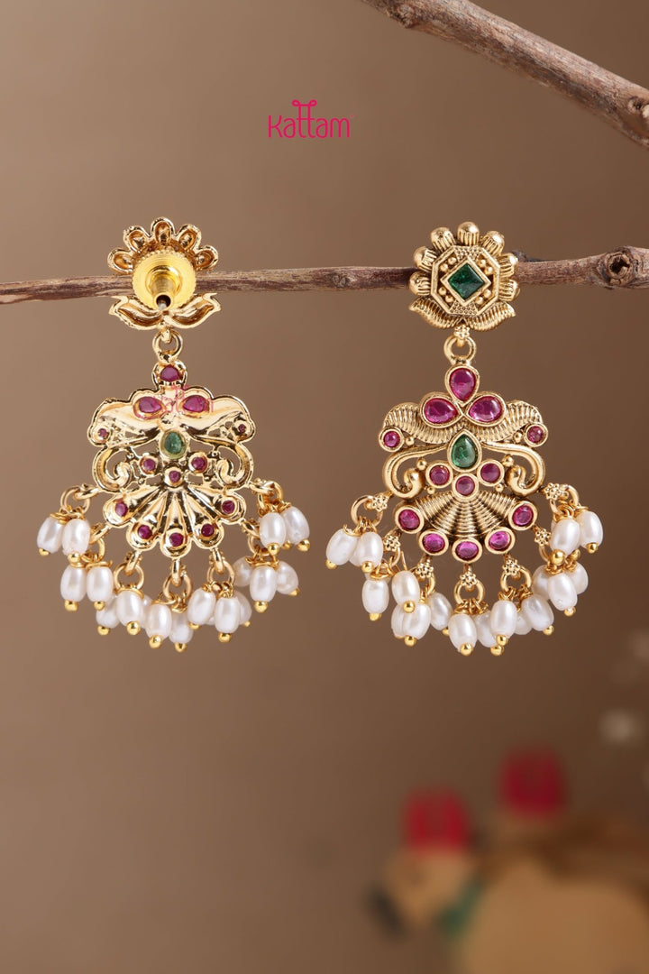 Swirl Pearl Earring - E1056