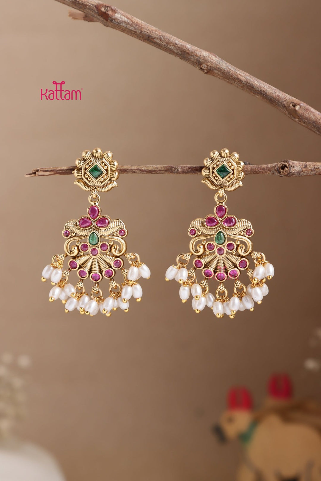 Swirl Pearl Earring - E1056