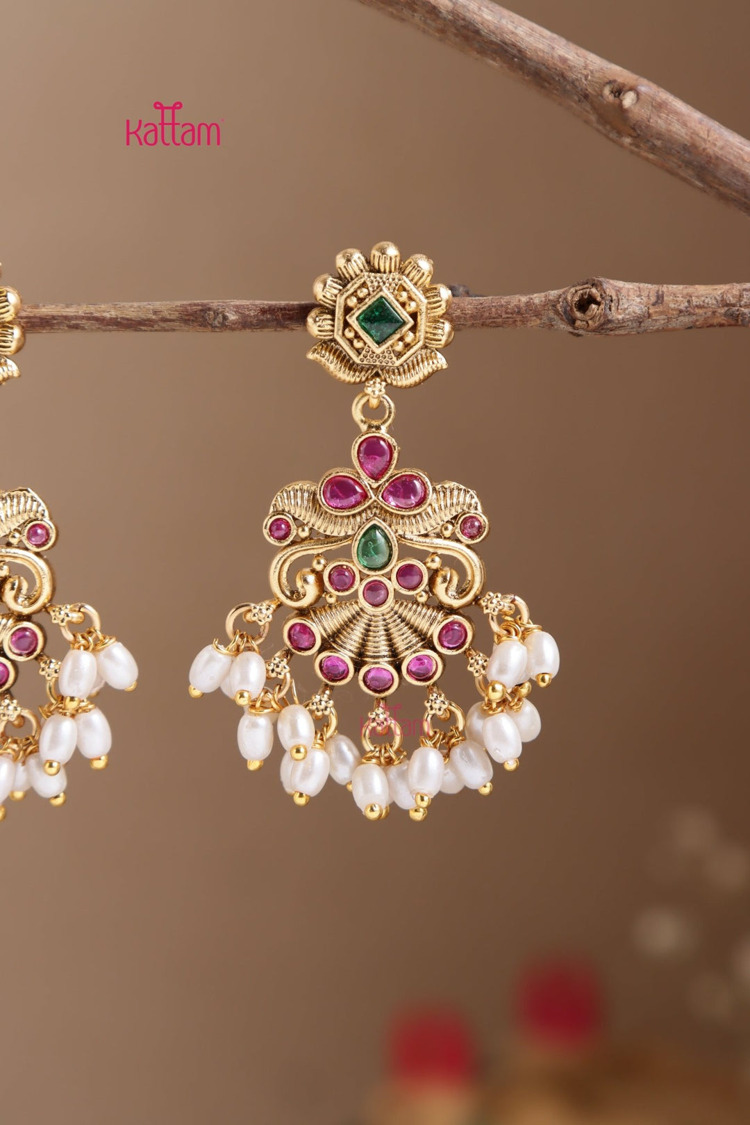Swirl Pearl Earring - E1056