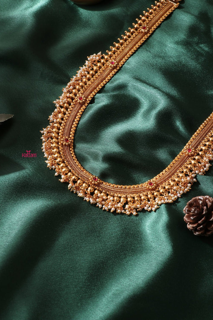 Tamarai - Bridal Guttapusalu Pearls Gold Finish Necklace with Jhumka - N703