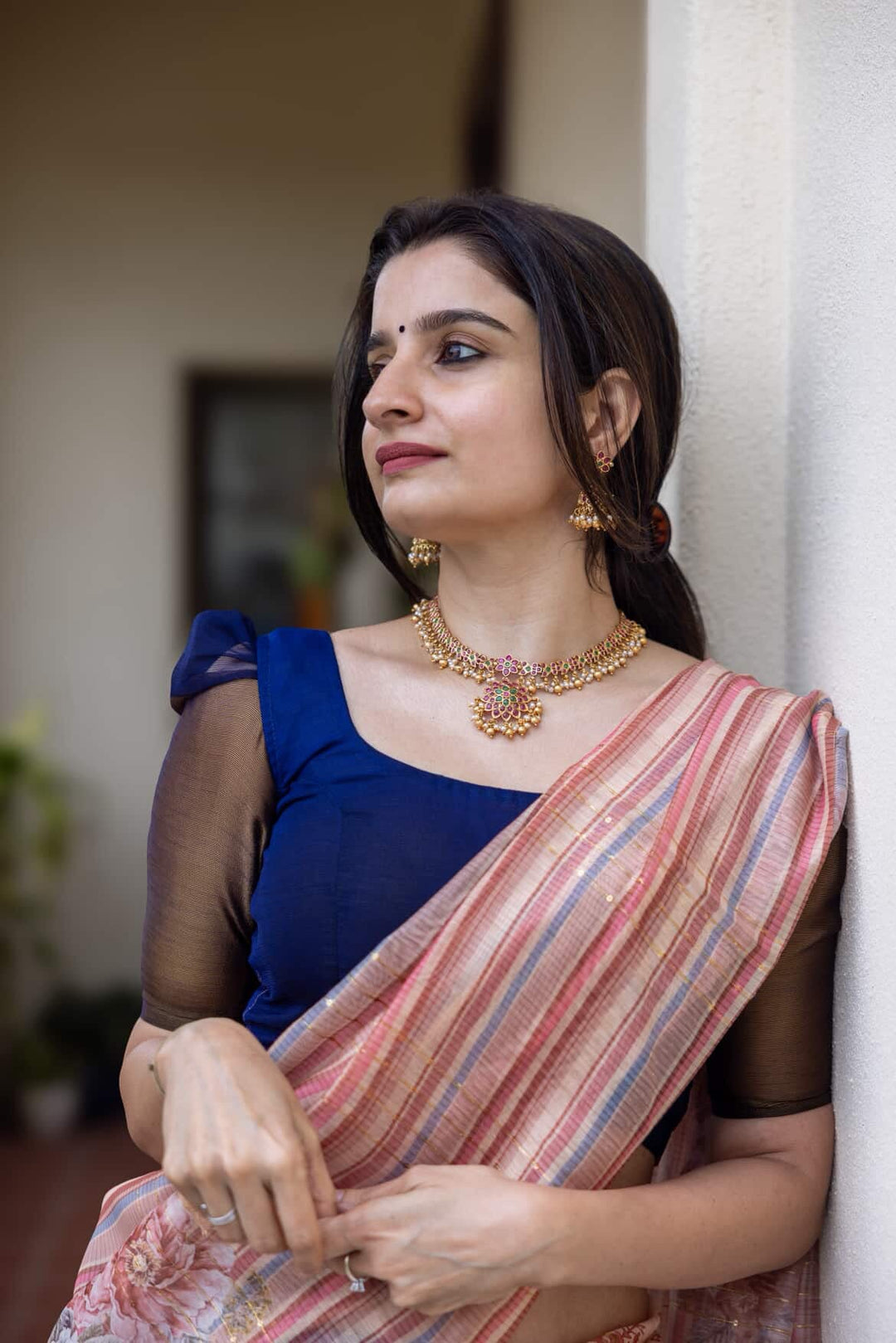 Tharani - Floral Necklace - N3088