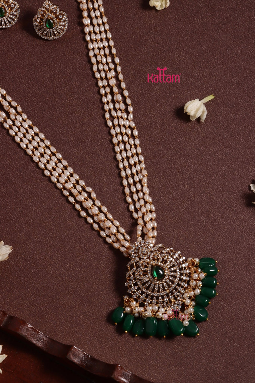 Tharika - Rice Pearl Green Dollar Chain - N3614