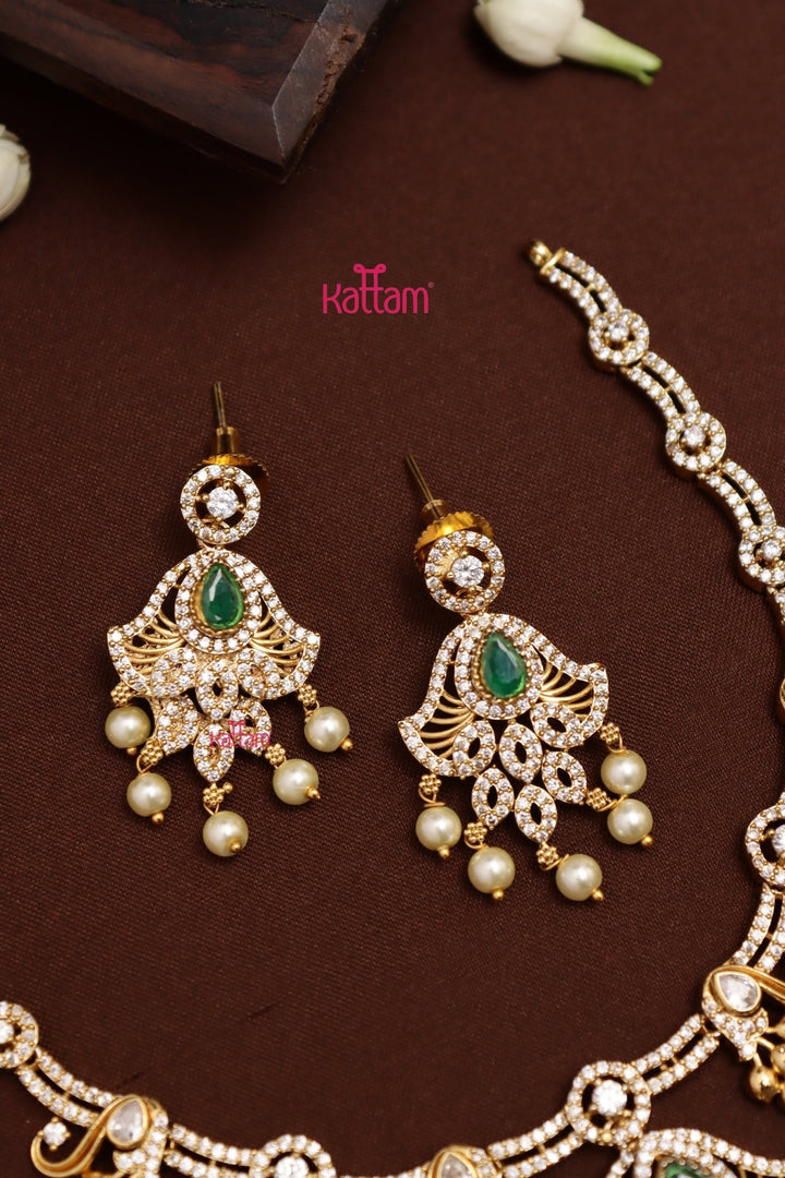 Thilaga Stone Necklace - Green - N4015