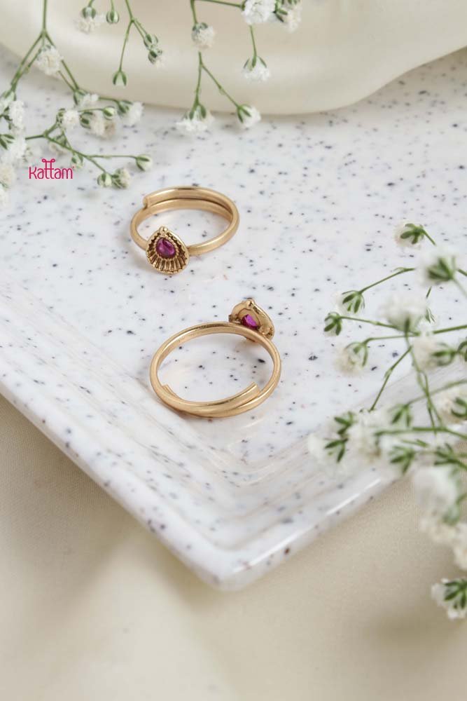 Thilak Stone Toe Ring ( Adjustable) - TR003