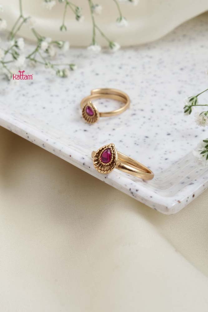 Thilak Stone Toe Ring ( Adjustable) - TR003