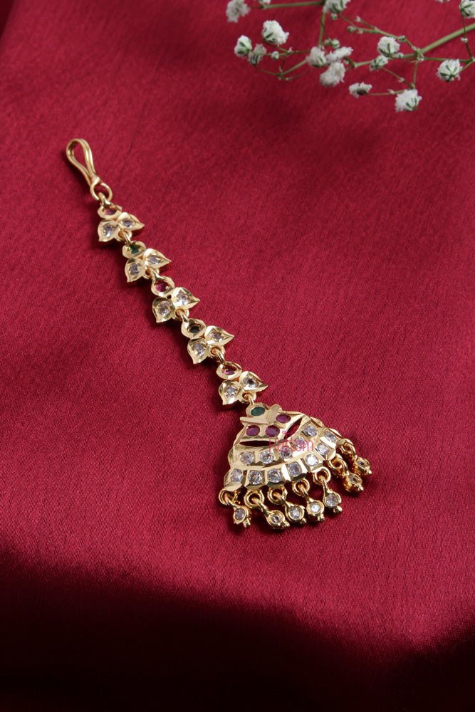 Traditional Goldtone Multistone Maangtikka - MT057