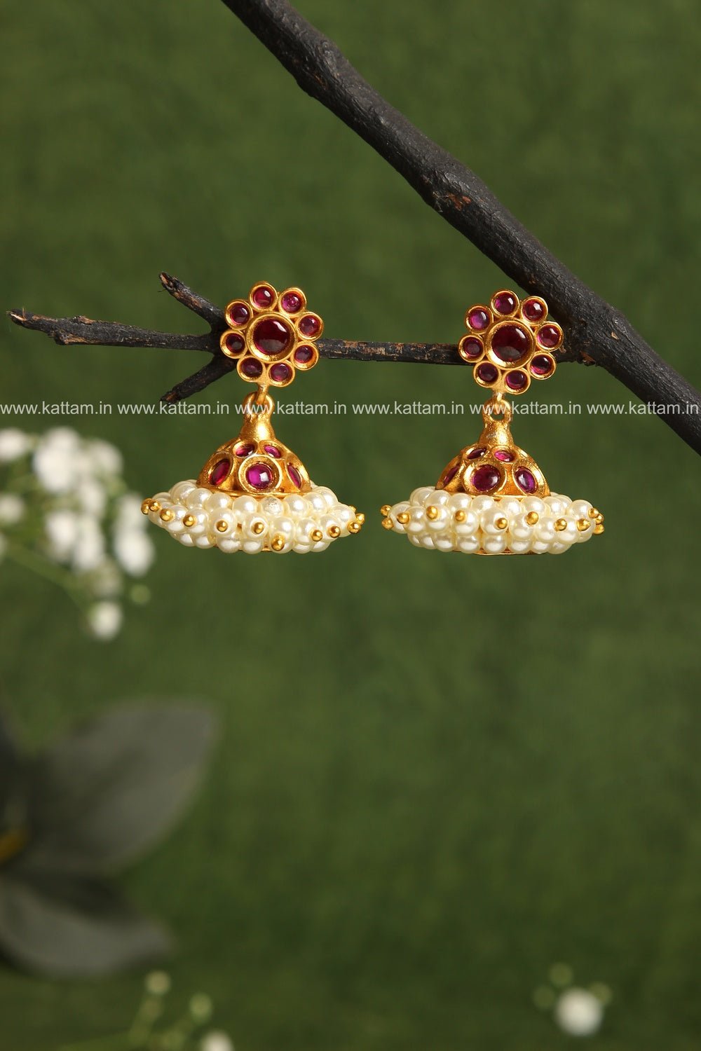 Traditional Small Kemp Jhumka - E075