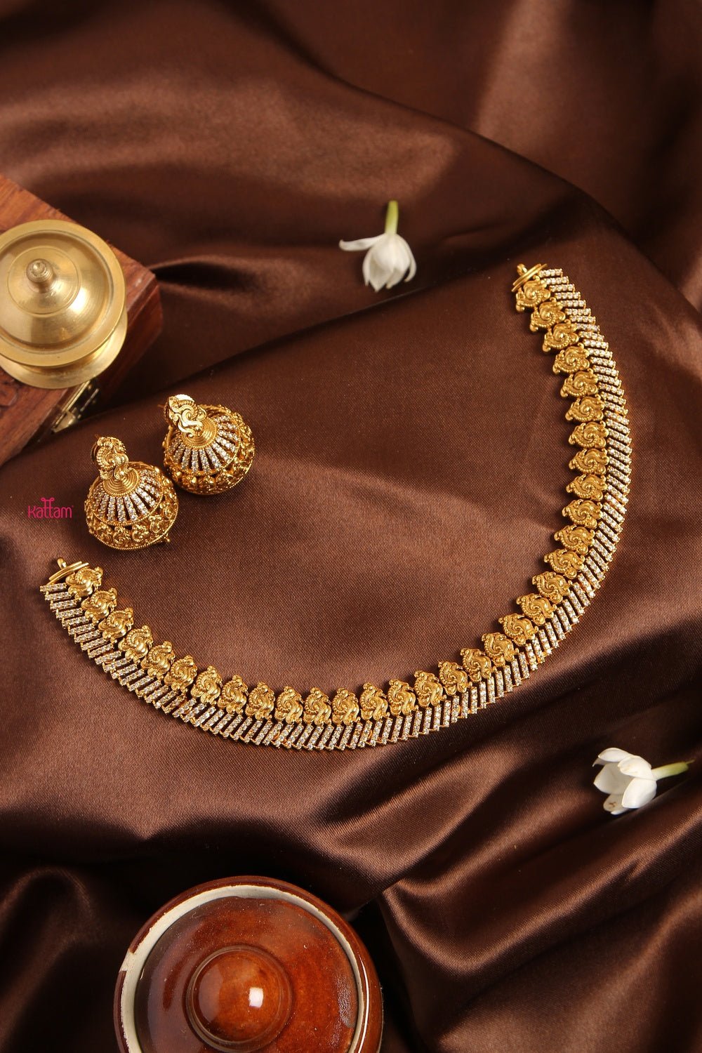 Trendy Ethnic Jewellery Necklace - N1150