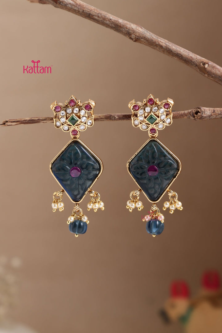 Triti Navy Peacock earring - E1015