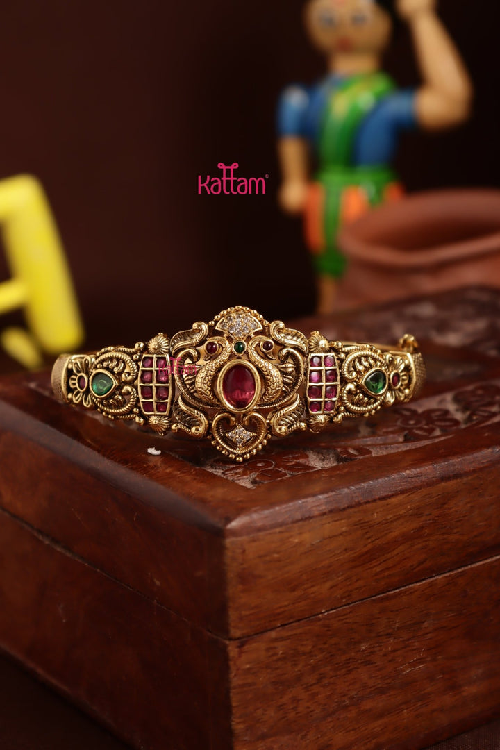 Twin Peacock Stone Kada - B634