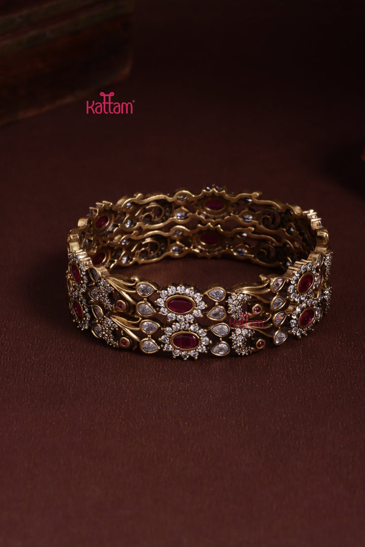 Victorian AD Oval Ruby Peacock Bangle - B593 - V4